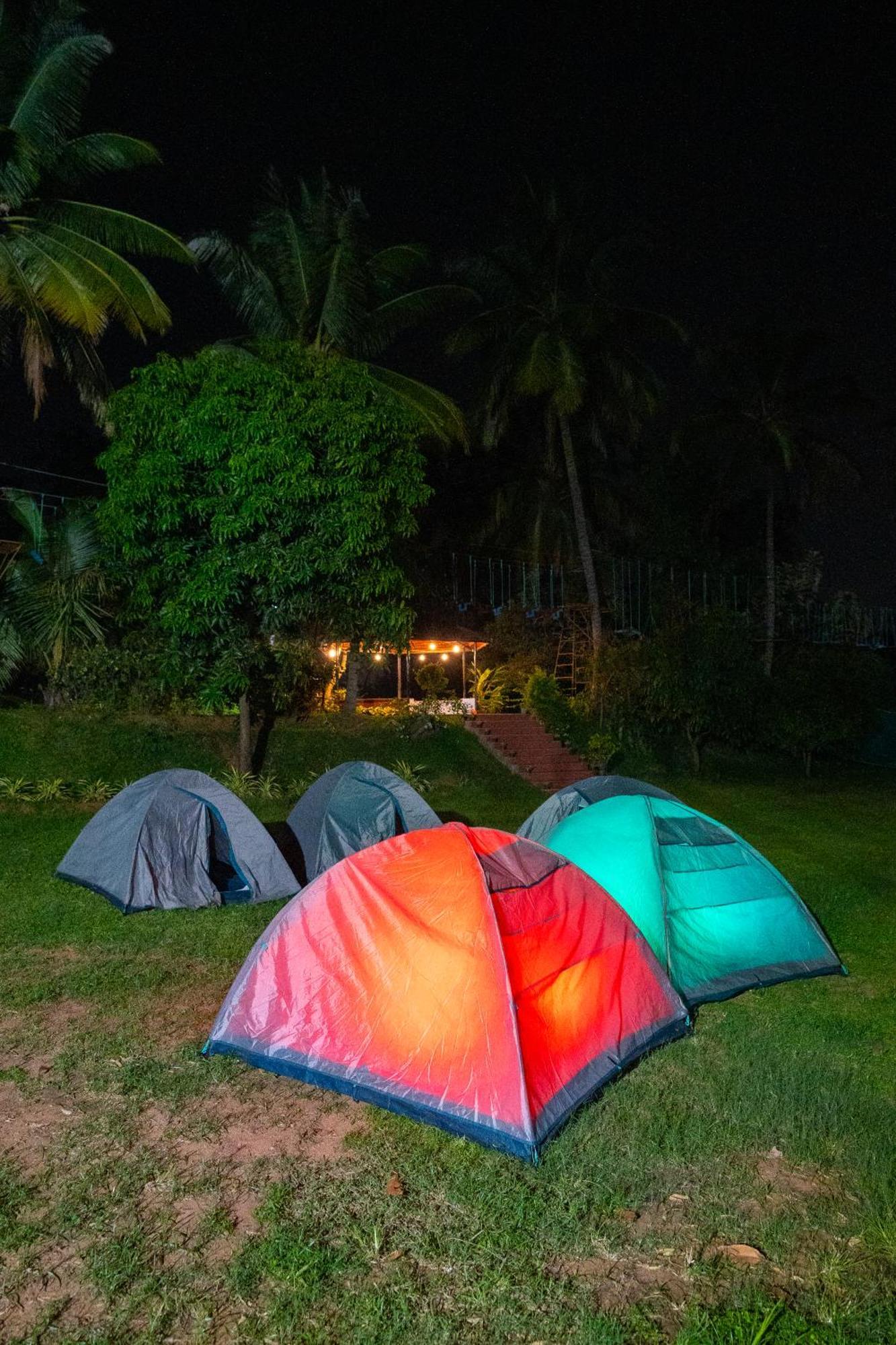 Bana The Wild Waters Hotel Muduvadi Exterior photo